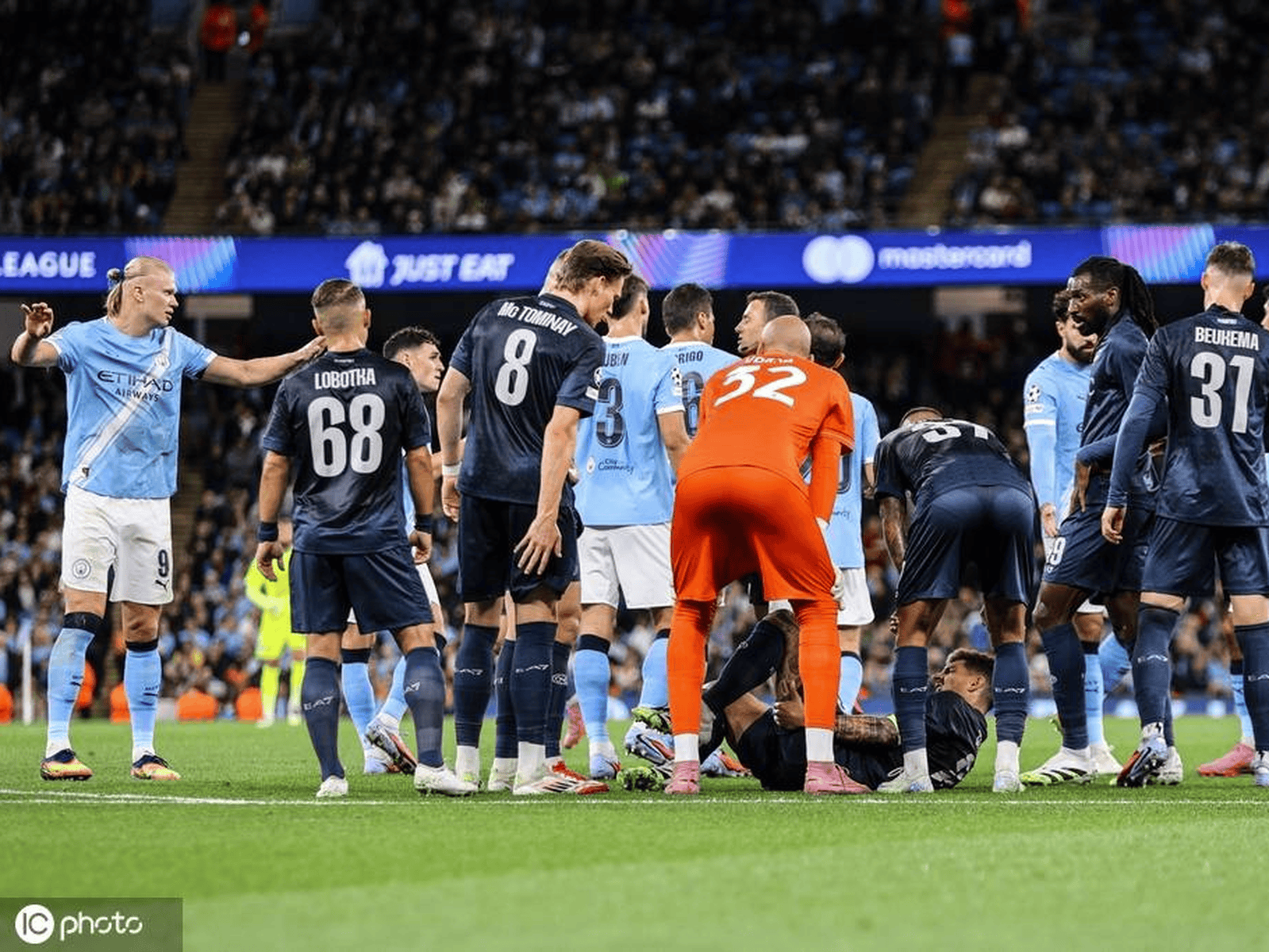 那不勒斯绝杀克罗地亚，德布劳内带队取胜