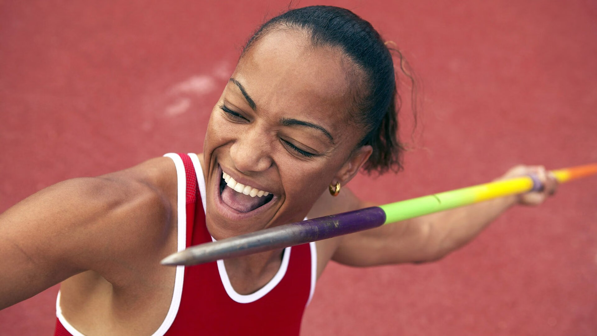 沉默的救赎，当足球成为流亡者的母语